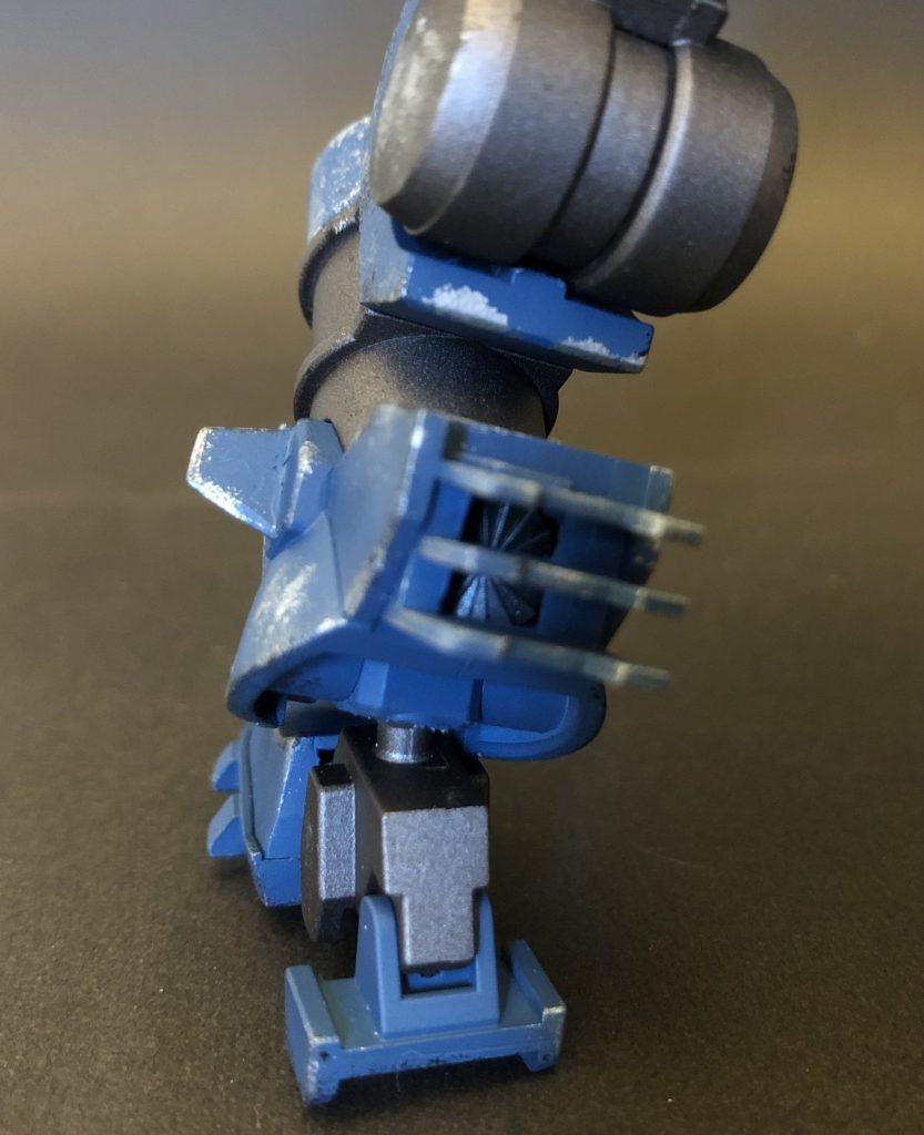 後ろから排出するイメージ...水泳部らしさを出せてるでしょうか...