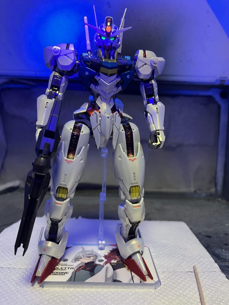 パーメット？も蛍光塗料で光らせようと思ったんですが、メッキに影響与えたくなかったので、今回は見送りにしました。