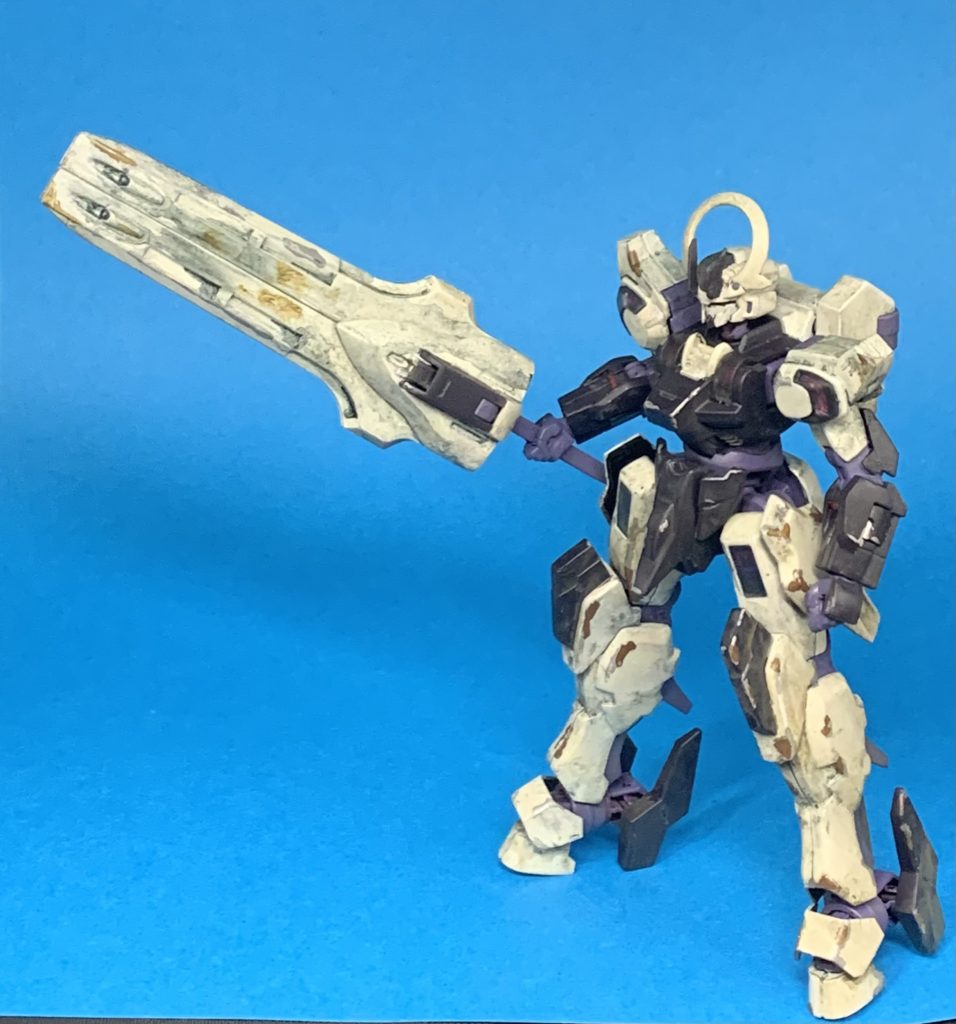 今回はマッドアンバーと黒青を混ぜたカラーリングでウェザリングしましたどういう汚れかわからない黒青のシャドウ、かなり気に入ってます