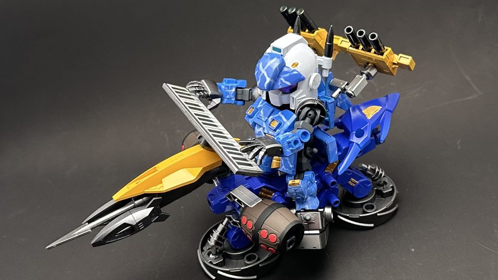 スーパー水上バイク『Bi-Anchor(ビ・アンカー)』水上はもちろん、水中や地上、はたまは空中や宇宙空間も走行可能なスーパー水上バイク