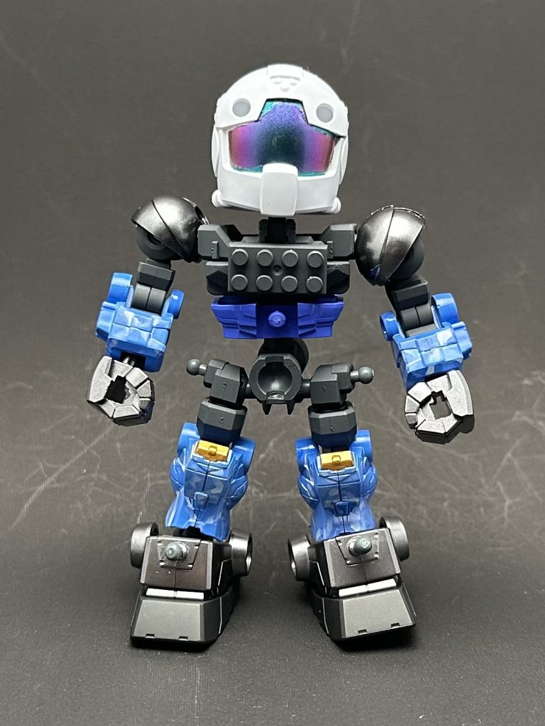 素体は、いつも通りの #GアームズEDO の共通素体(SDCS横浜ガンダムをベースに、ボールデンとかDAISOのブロックとかで外装取付用のジョイントを付けてます)