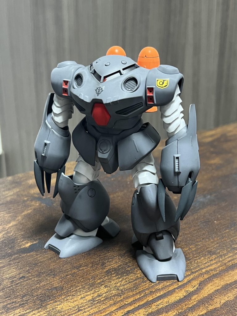 ・全体像フロントのダクト？みたいなところの塗り分けがめんどくさかったなぁという印象があったような、なかったような。