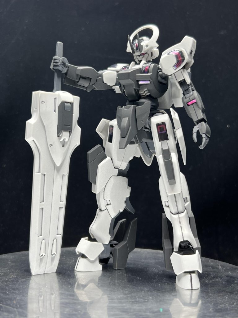 HG ガンダムシュバルゼッテ–2枚目/制作者：指切り抜刀斎(デザインナイフ)