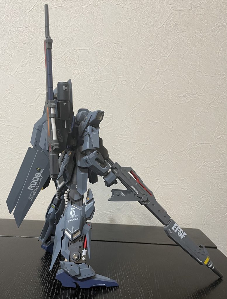 《シャアの反乱》後に接収した兵装–4枚目/制作者：Chan_Terry