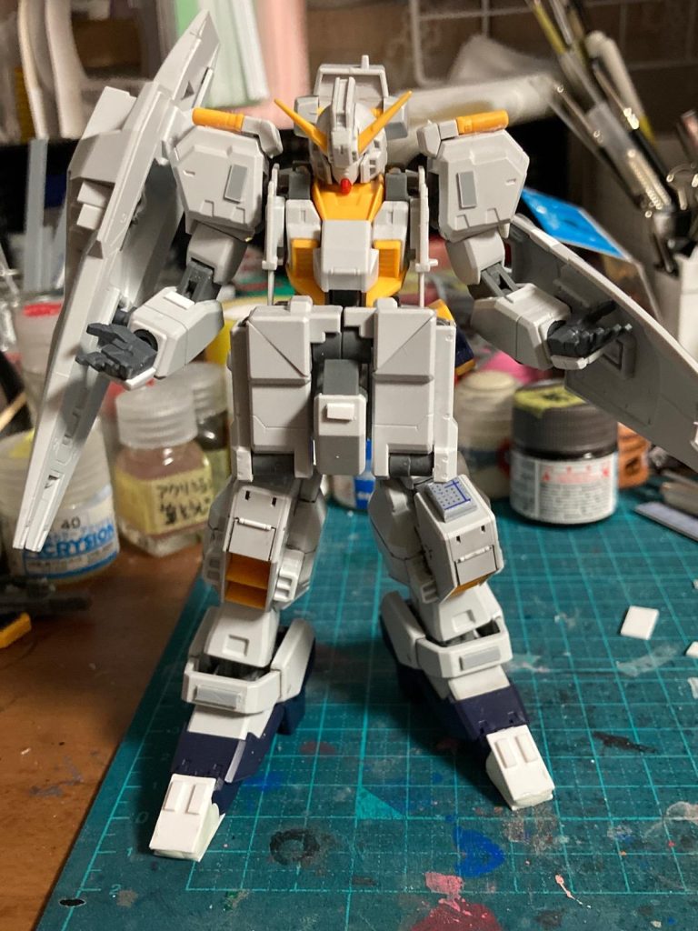 プラ板を使って少しディティールアップしました