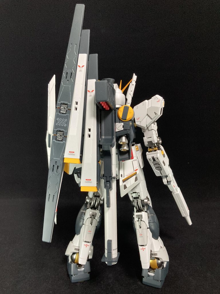 MG 1/100 νガンダム Ver.ka–4枚目/制作者：m300