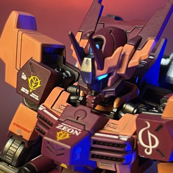 シャア様専用アスモデウス