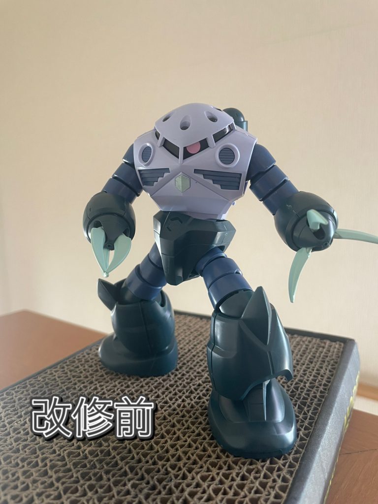 手足が長くてもカッコいいのですがちょっとなんだかヒョロくみえるので