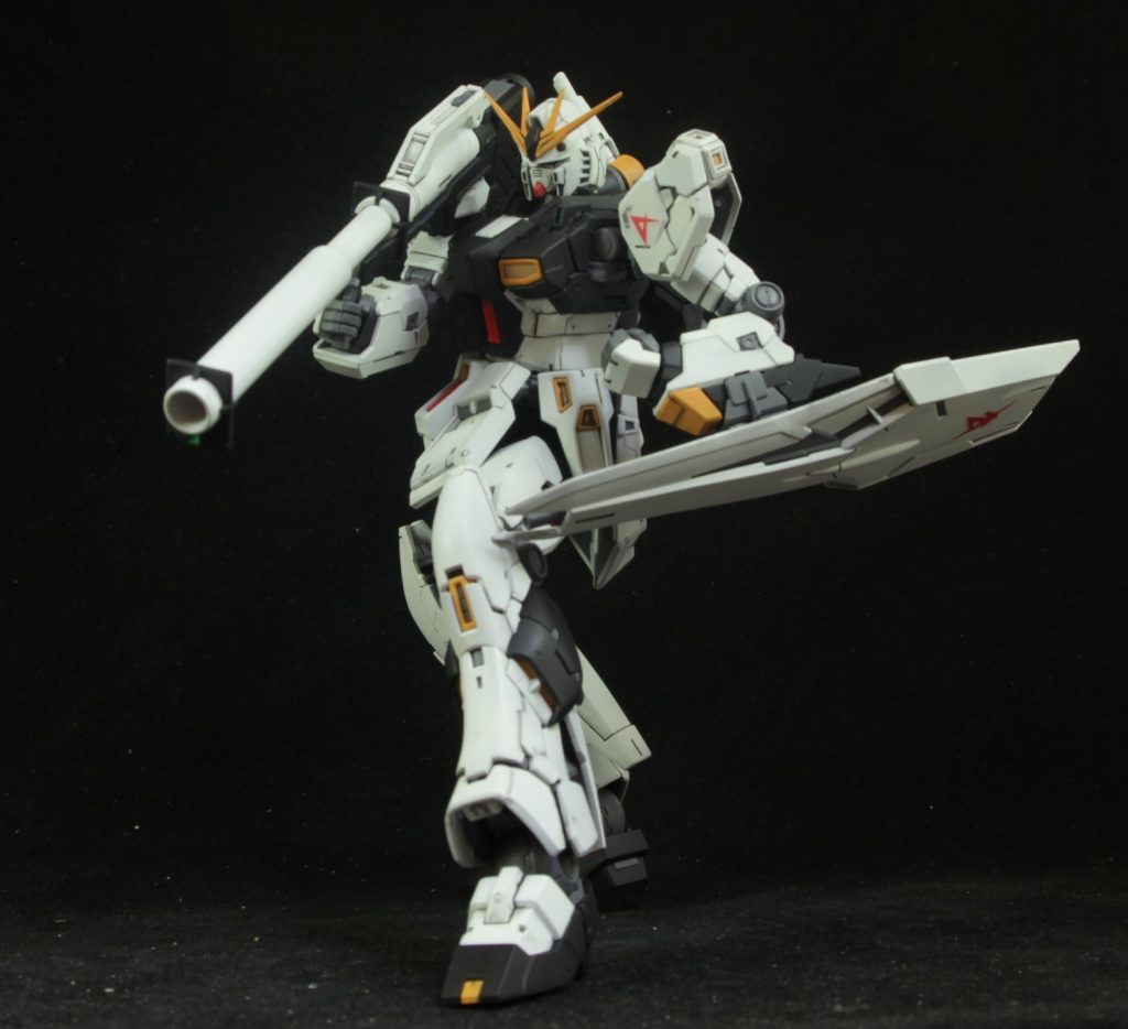 RG νガンダム–4枚目/制作者：moubook