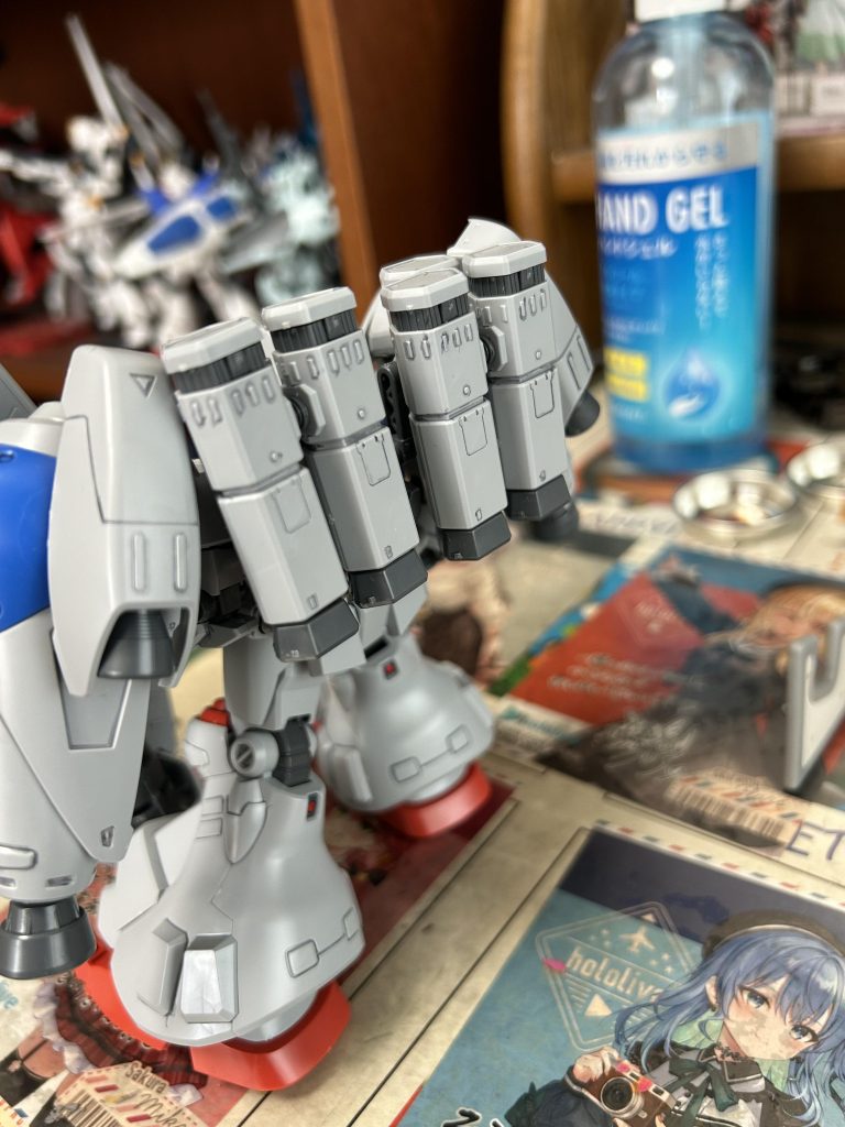 背中のMLRS、意外と小さくて驚きました。