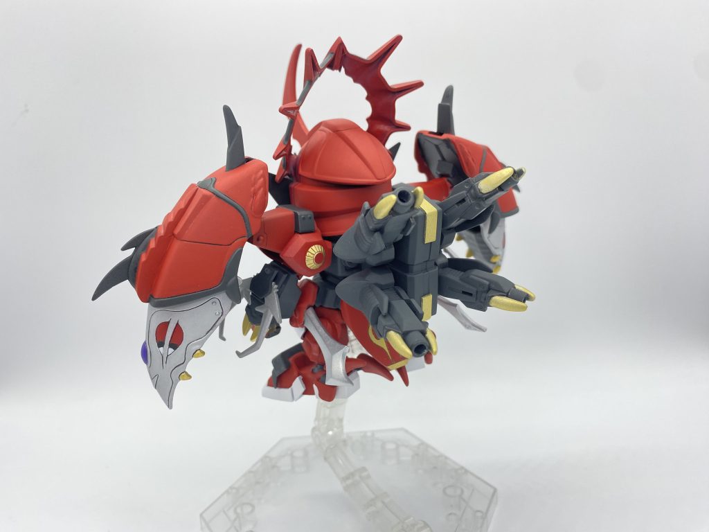 背面。ダリルバルデのドローン兵器を闇皇帝の黒星砲で再現しています。