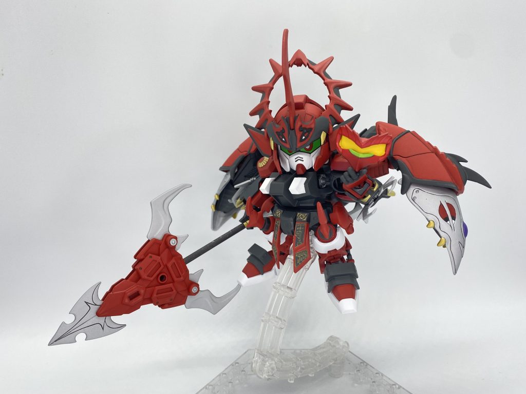 仮面を外すとガンダムフェイスが…!!