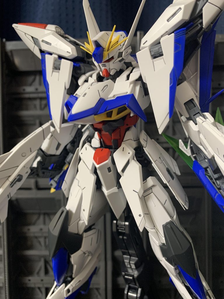 エクリプス単体で。これだけだと結構シンプルです。