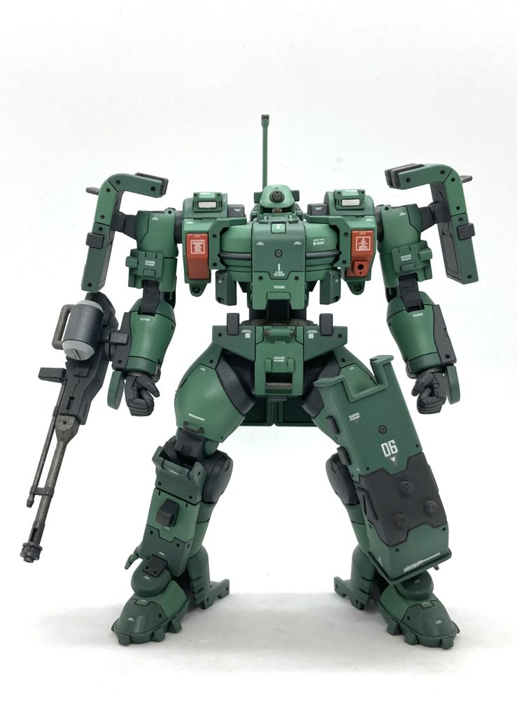 このキット(HG 1/144 ティエレン地上型)、オススメですよ😊  1/100はもっとオススメですが…   売ってないんですよね😢