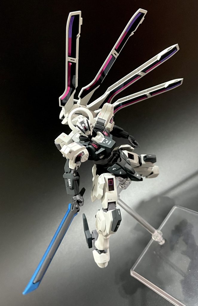 一番お気に入りの写真になります!!iPhoneでの撮影のみなので、ちゃんとしてカメラで撮影したいなー全体にピントが合うようにしたい、、、(剣先や足など手前・奥にはピントが合わない)