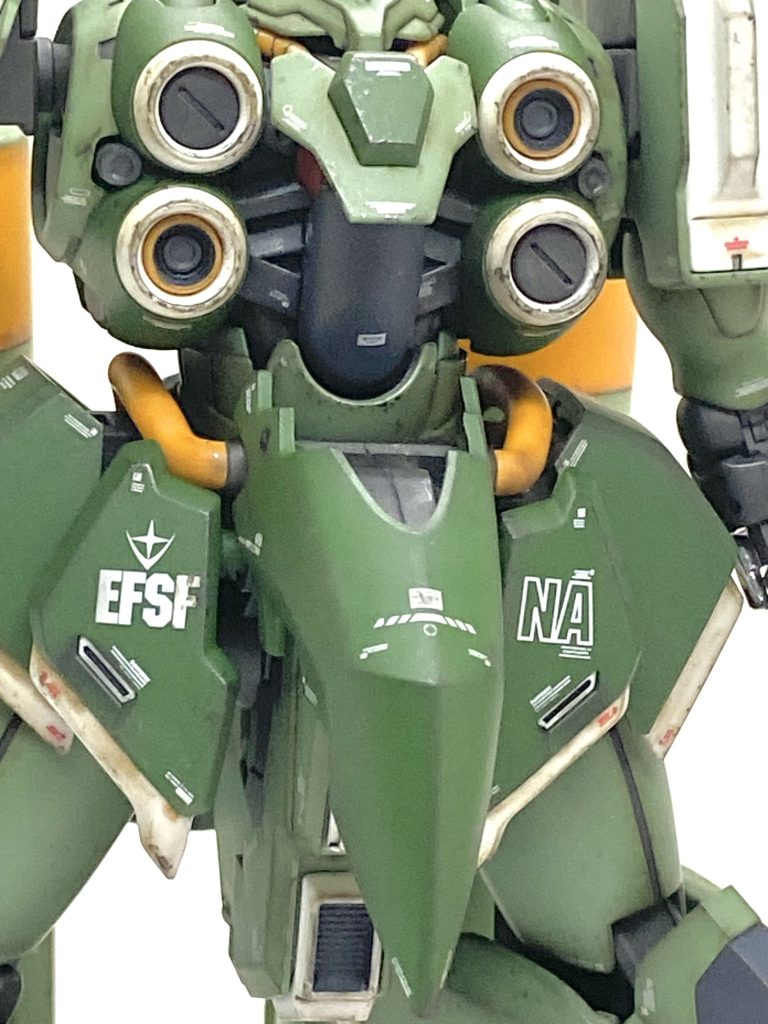 コクピット周りはほぼ筆塗りで時間短縮しています。