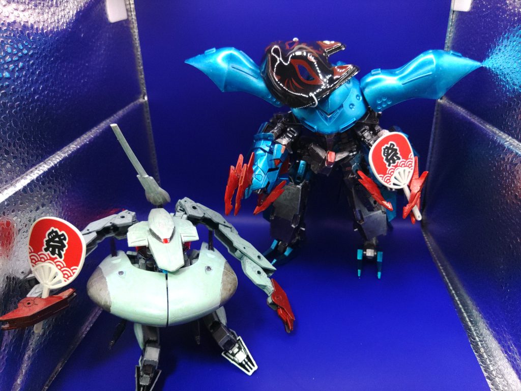 最後にMA形態に戻して、 Aqua Regressionとツーショット。以上、水域用重装備仕様 G.Aesculapius _ver.reboot/G.לִוְיָתָן lwytnでした。最後は楽しく、夏祭り気分です!!今年のお盆休みがもうすぐ終わりですが、台風もあり、あまり何もできなかった為、残りは外にでたり、好きな事をやったりして謳歌したいと思います❗