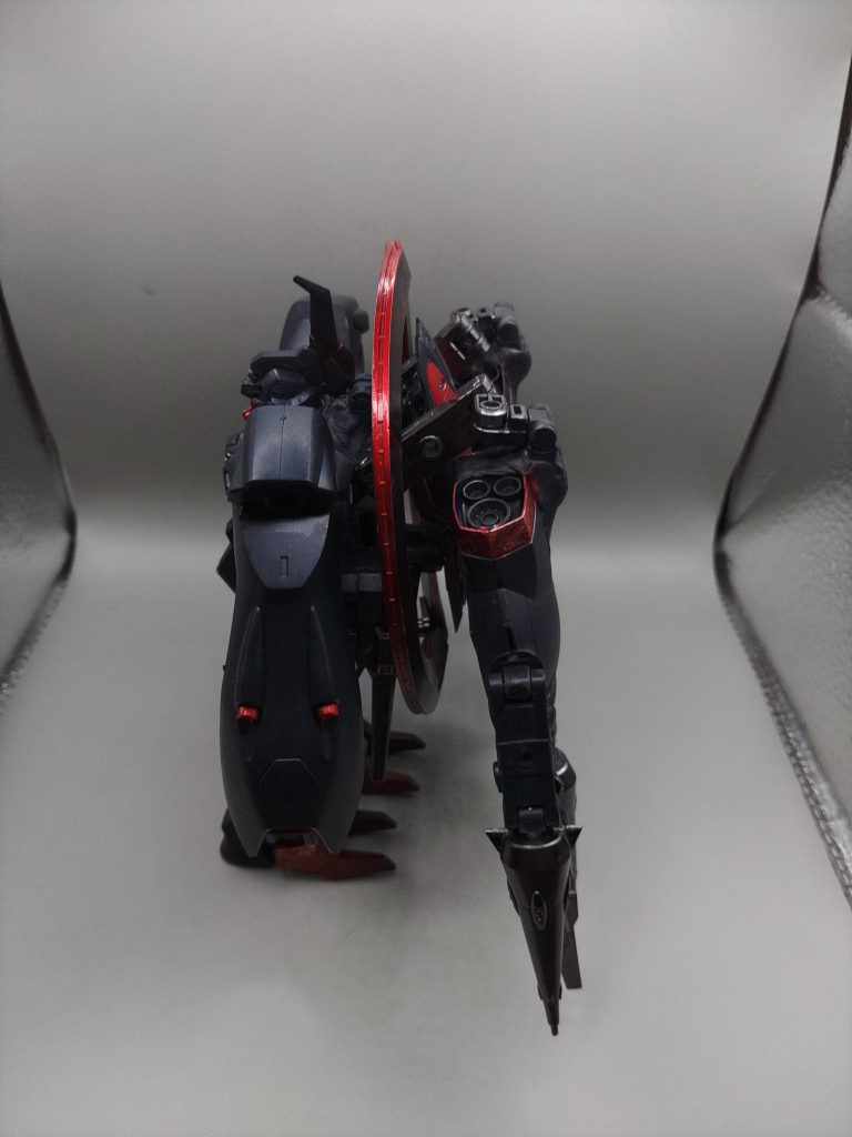 サイドからアイデアを出来る限りバックパックに入れて、カバカーリーの雰囲気は壊さないようにしました。