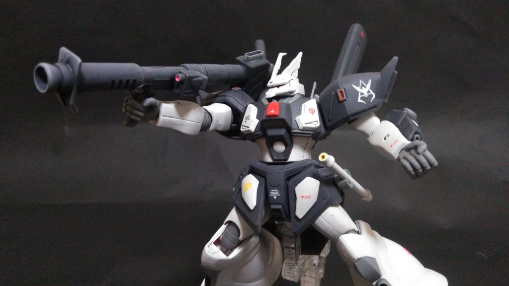 ジャイアントバズ　あちこちに色んなキットのパーツを使ってディテールアップしています。