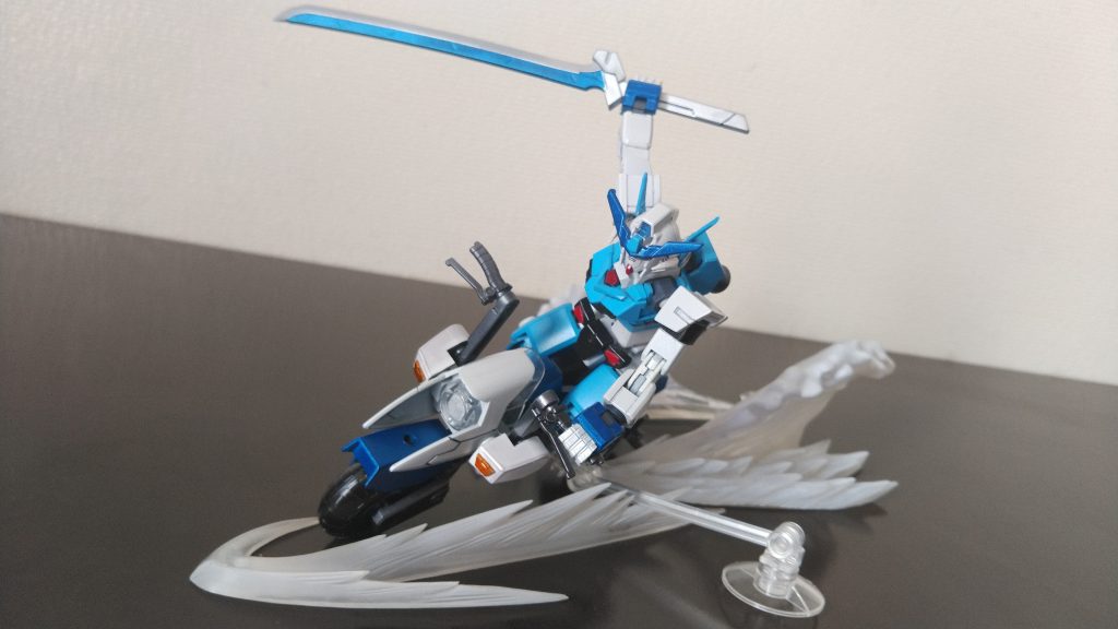 乗りながら武器を振り回すこともできます。これ怖いな。