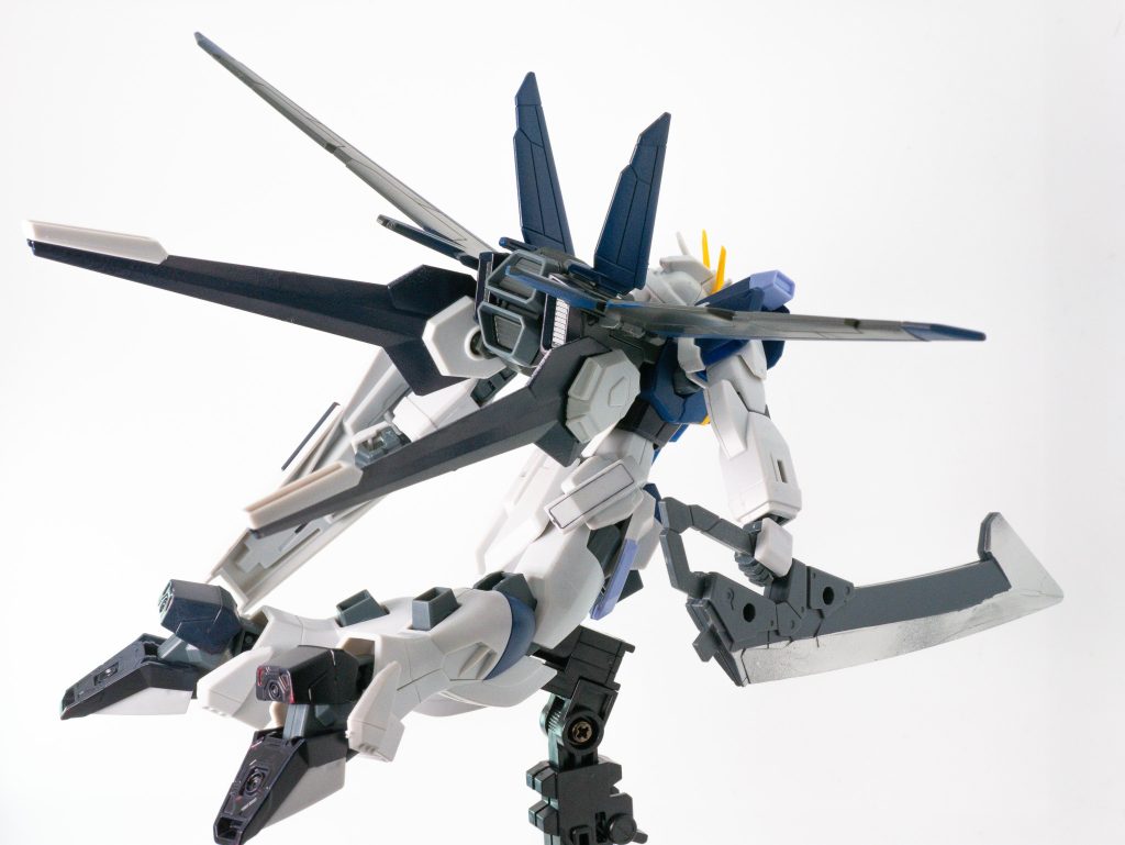 バックショット(あ、足の裏が汚れている…)