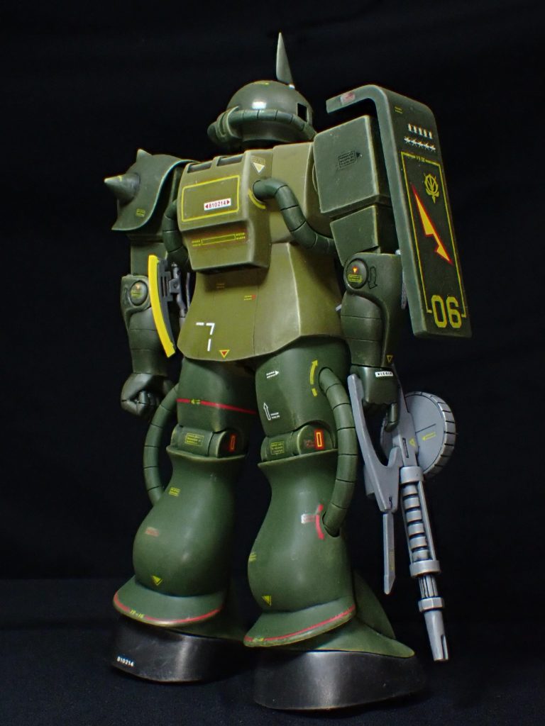 リアルタイプザク　1/100旧キット–5枚目/制作者：muramura