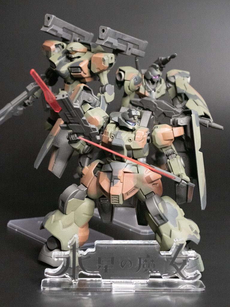 この三機の中ではなんとなく隊長機っぽいのがディランザ・ソルな気がします。ジェタークCEO（故人）が乗っていた印象かもしれません。