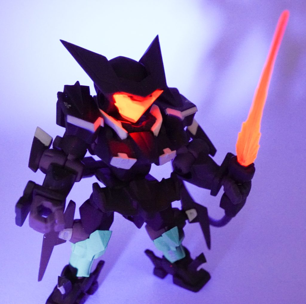 PVCのゲート処理は、120番から4000番まで水研ぎでヤスリをかけて消しました。地味にこれが一番大変でした。