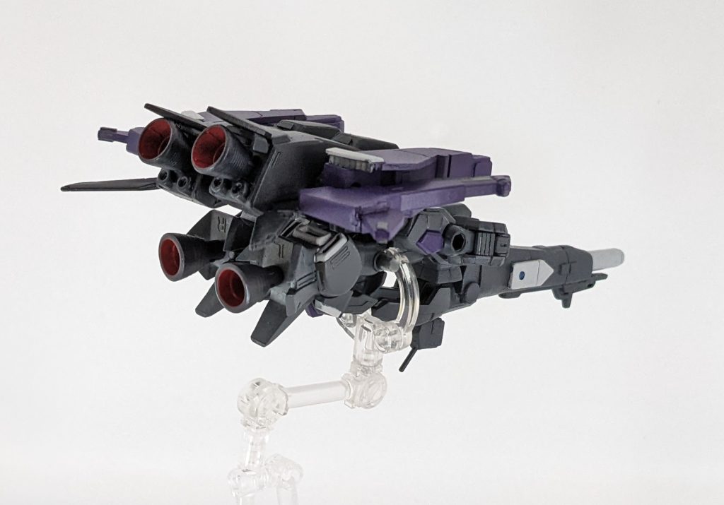 めっちゃ推進力高そうなうしろ姿。変形は男の浪漫です👍️✨それにしてもコアファイター以外無人で動かしてるとか凄い技術ですよね🤔バウと同じ技術らしいけど、モビルスーツの進化を感じますね。