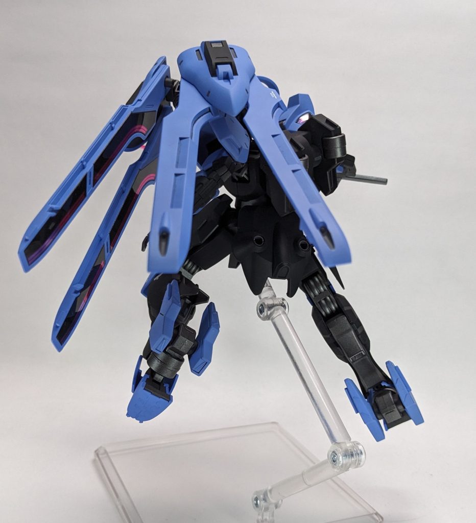 チラ見えする半光沢のガンメタが良い感じです！パイプなどもう少し部分塗装しても良かったかも。