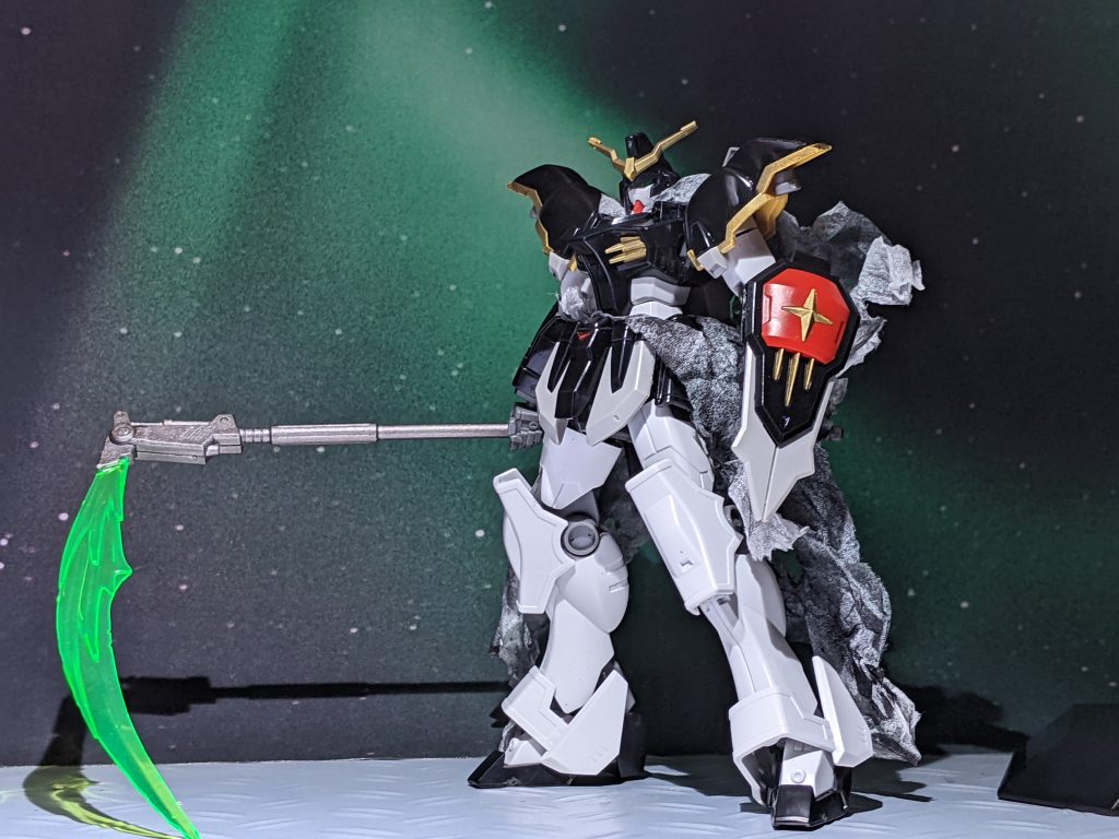 撮影したかっただけの死神さん。〜百均アイテムを添えて〜–2枚目/制作者：サイレント