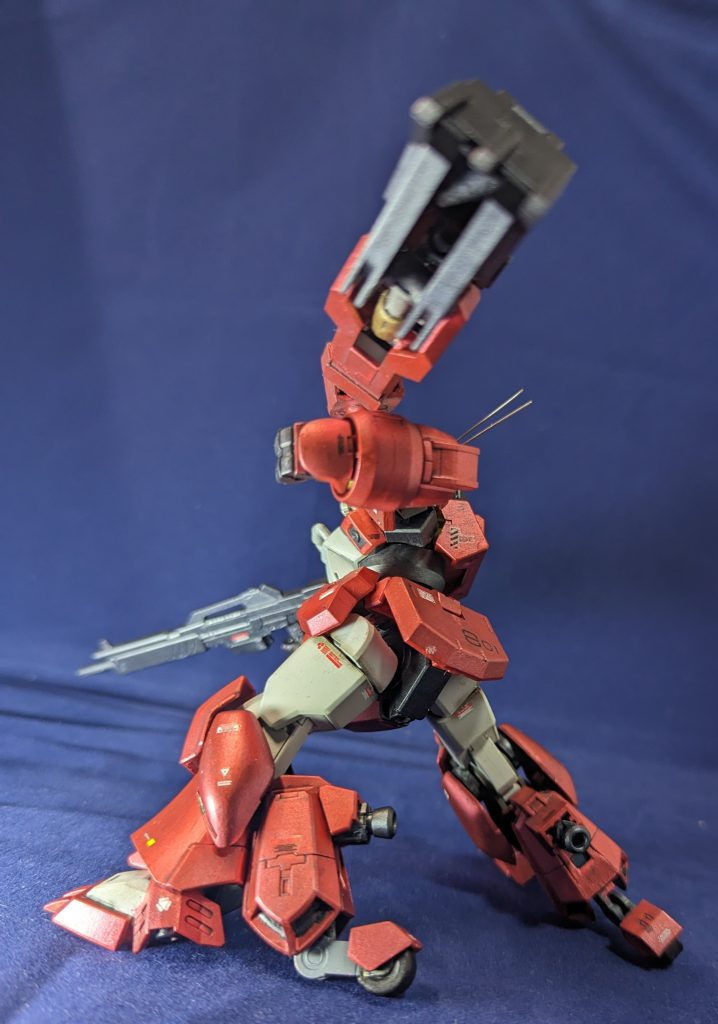 本機の特徴その2、ジェットローラーパック。チュチュトレーナーのふくらはぎのブースターをメインにジャンク品組み合わせて作ってます、なんとなく早く見えれば行幸です。