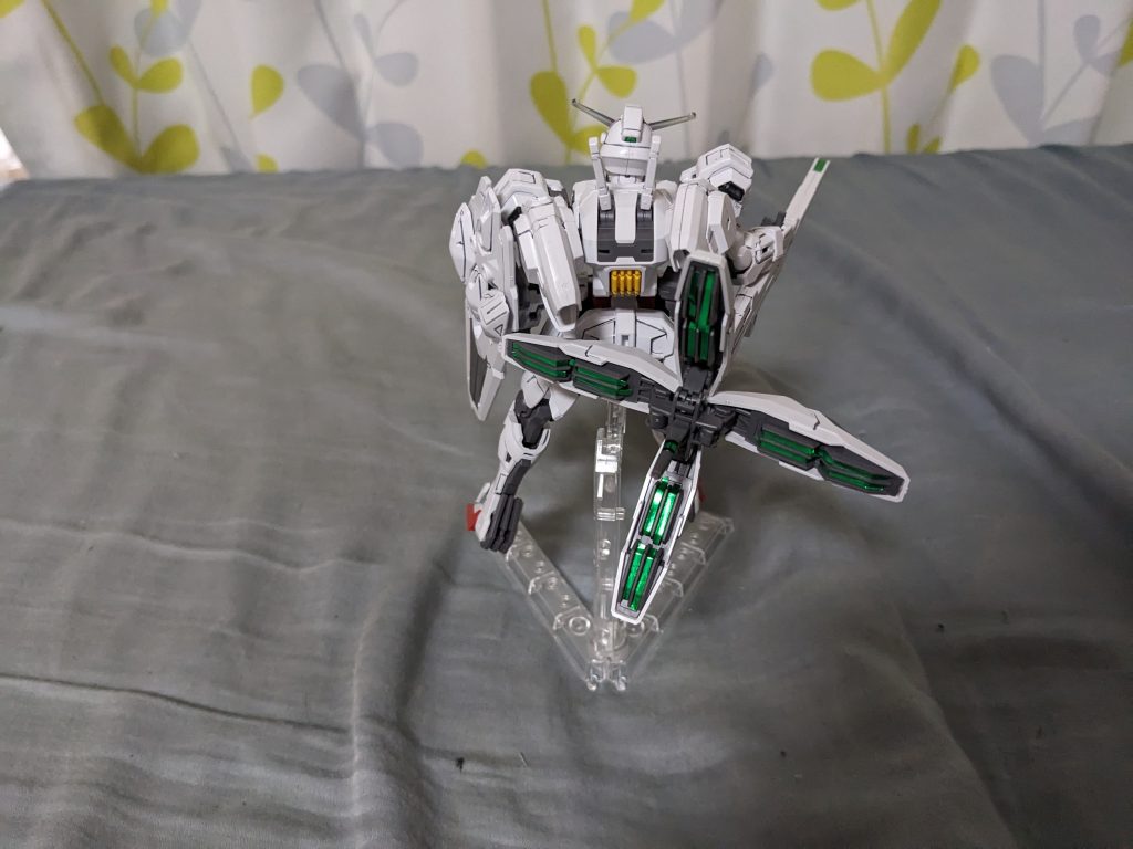 背面の図です。