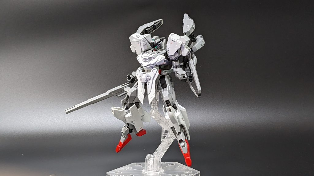 キャリバーンの特長である箒の部分はバックパックに移植しました！