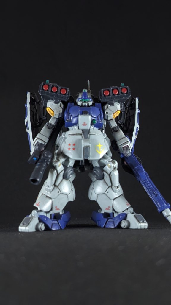 その後メカニックたちと様々な改造を施し満を持して完成した「G-DOM」。写真の物は宇宙でのテストを重ねジオン残党軍部隊との最終決戦前の状態である。バックパックには高機動ブースターとバインダー、シールドを2つ備えた重武装仕様であり、ガイツィク少佐はこの機体で出撃。敵MAと交戦したが相討ちとなりG-DOMは爆散。脱出装置が機能しなかったため死亡したと思われる。