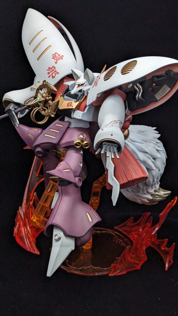 今回のお気に入りです。巫女服デザインのはずなのにカッコいい