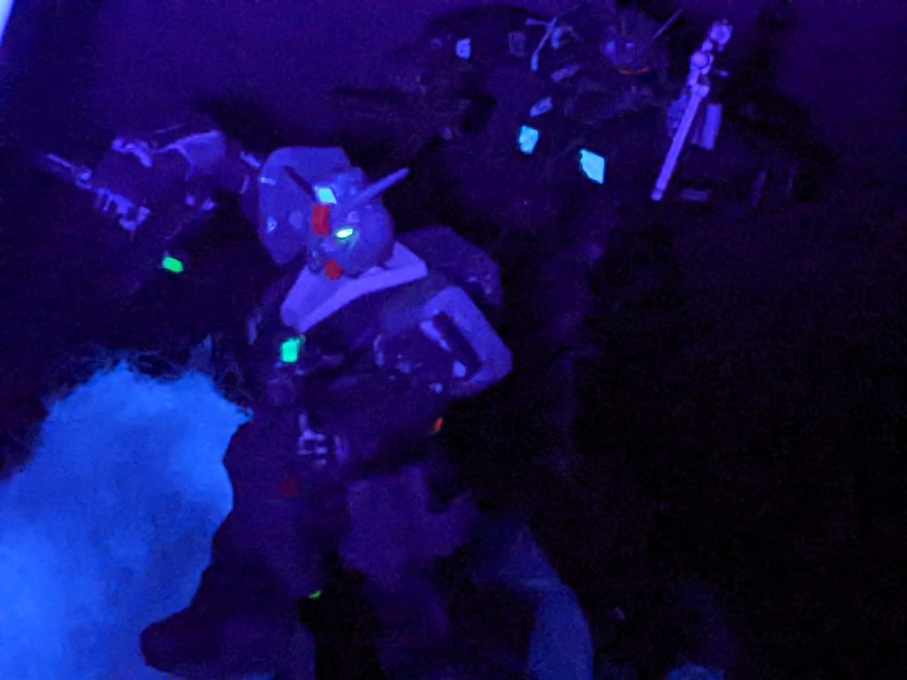 それぞれ二丁持ち