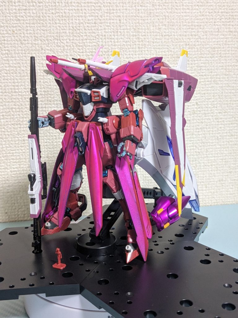 ファトゥムを持たせていたら塗装の影響で指が脆く折れちゃいました…ファトゥムは、一応シールド兼長距離移動のものです