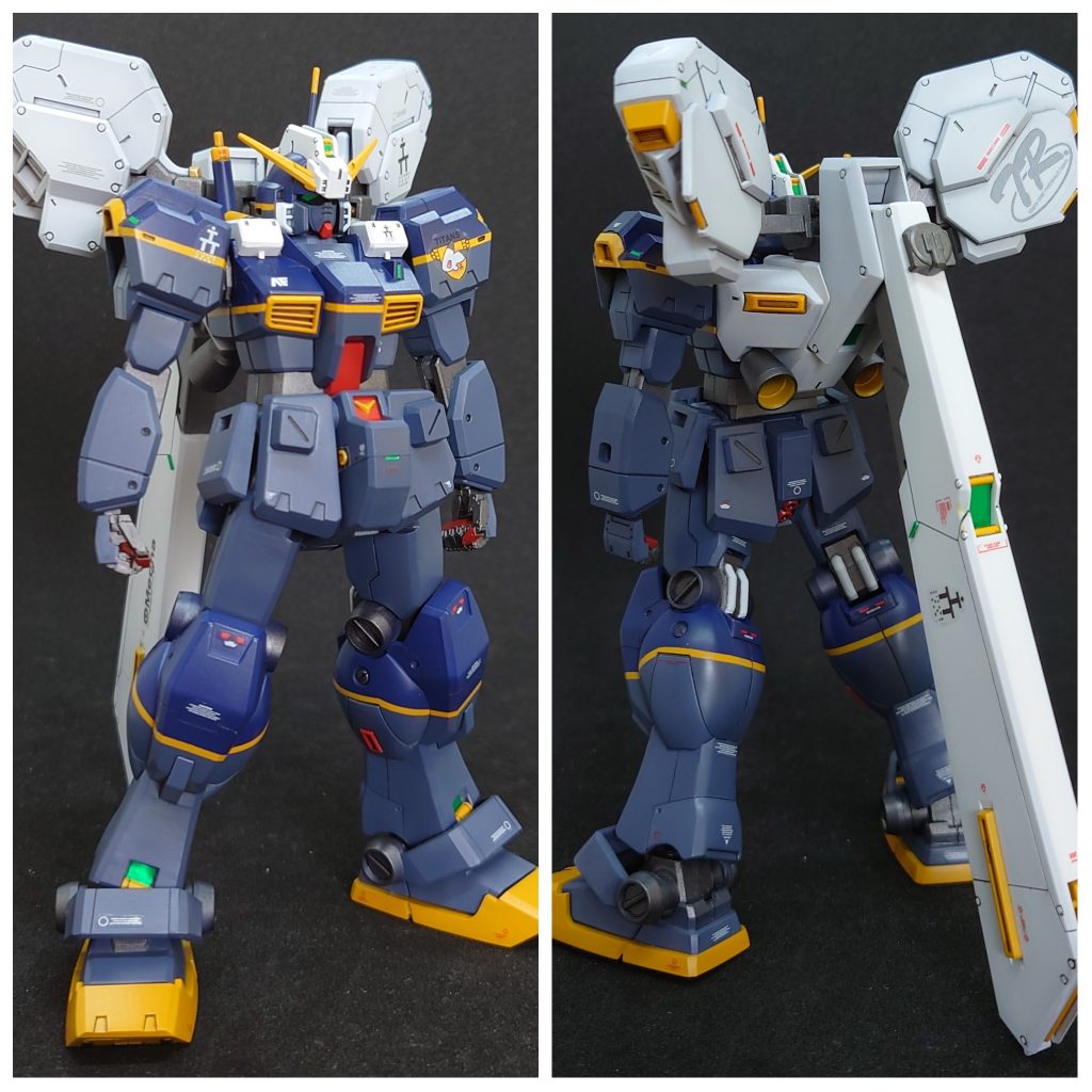 武装無しで前後から。