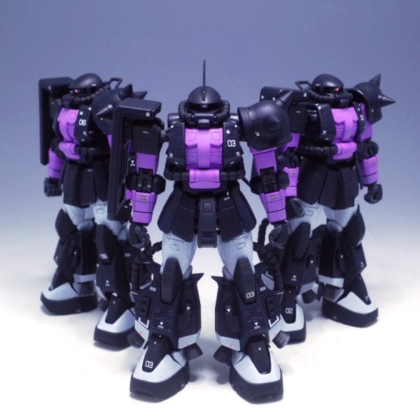 　1/144 RG 黒い三連星専用ザクⅡ　