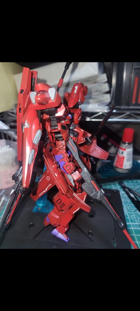 大きなライフルが意味するもの?それは、遠距離もいけるってこと。隙はない