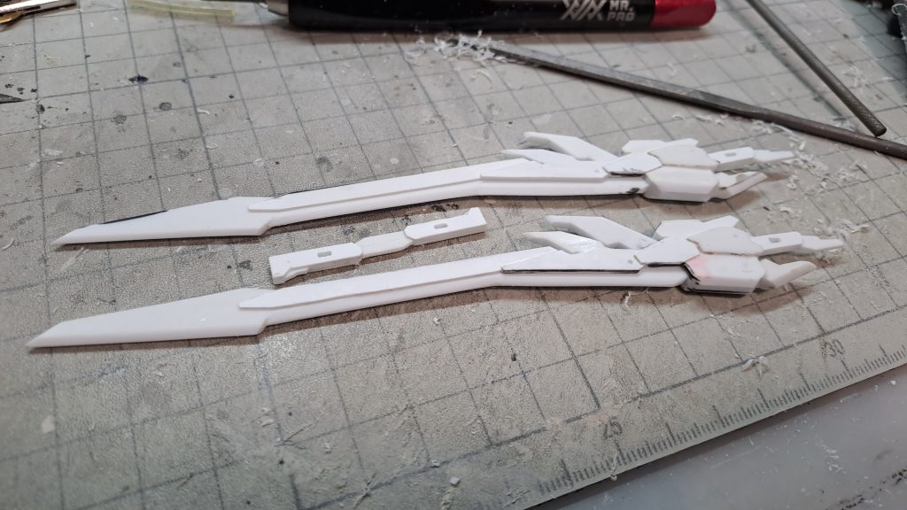 ハーモニールージュブレードはゲームデータを元に自作。