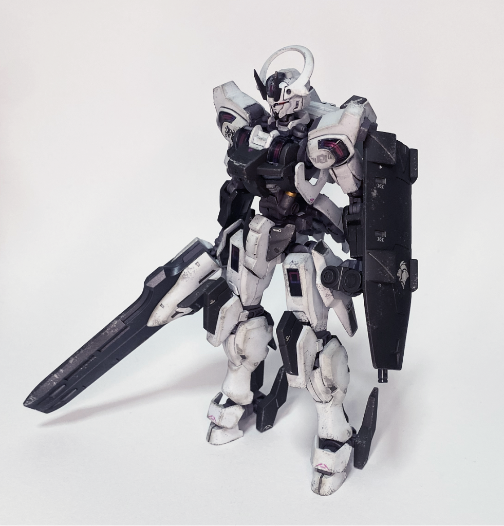 正面手持ち武装はガーディアンとキマリストルーパーから持ってきた片手盾。