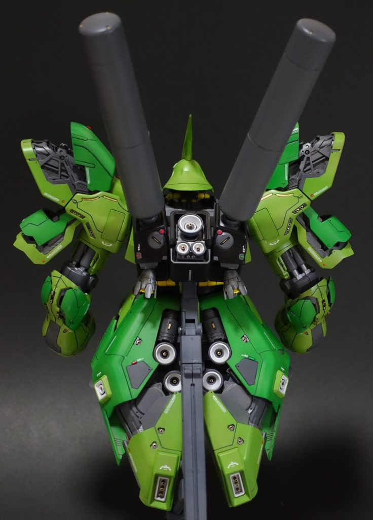 全身にセンサーを配置