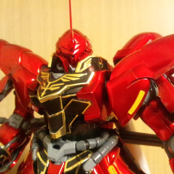 MG  シナンジュ Ver.kaチタニウムフィニッシュ