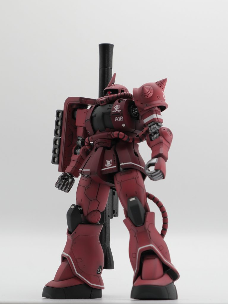 動力パイプ置き換えようと思いましたが…頭部だけやってみて、果てしない作業と気づいて放置していました。もったいないので、置き換えは諦めて完成。もう少しでお蔵入りにするところでした。