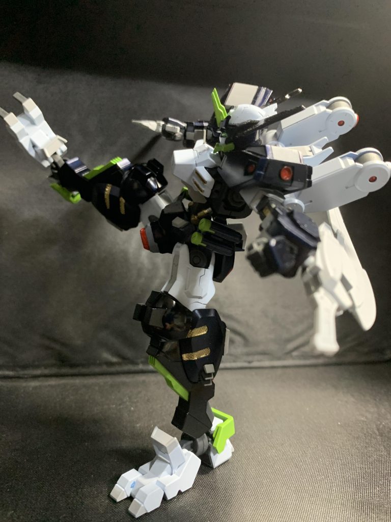 ガンダムアスモデウス(シュピーゲル風カラー)–4枚目/制作者:クロひろし