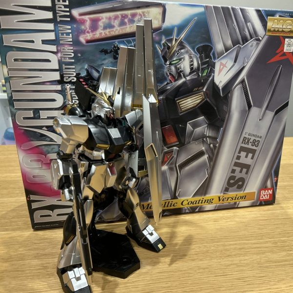 MG νガンダム　メタリックコーティング