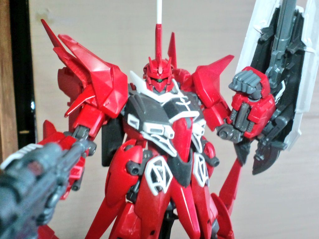 腕の曲がりを写真のように改修してポーズの幅を拡げました( ´∀`)