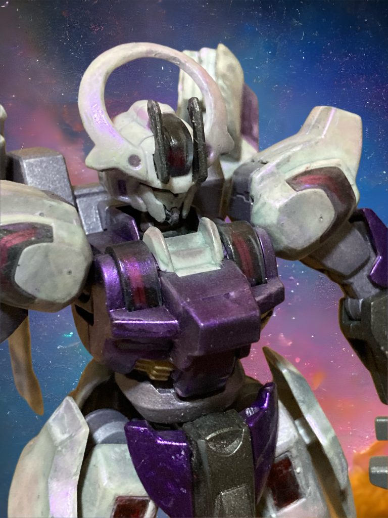 イケメン機体ですねぇ。顔では水星では一番好きな機体ですね。
